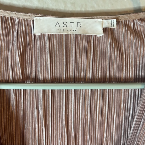 Astr the label pink pleated bodysuit Large - Picture 6 of 9